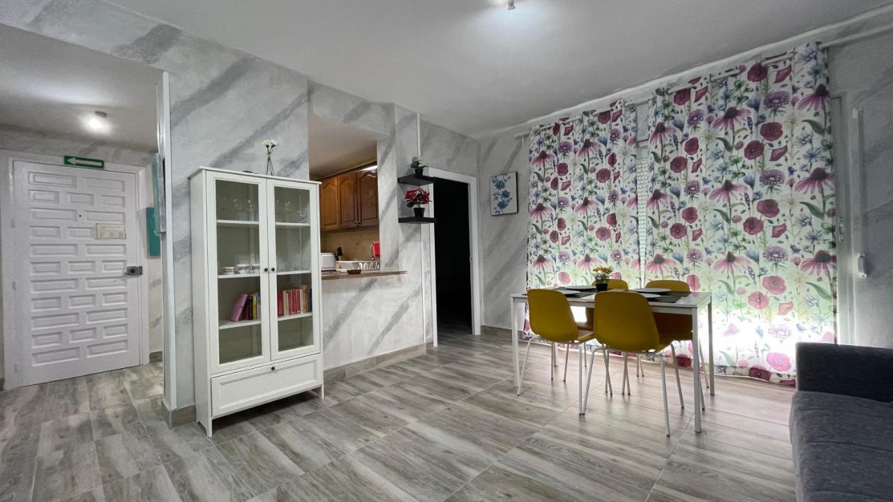 Penthouse Benal Beach Бенальмадена Экстерьер фото